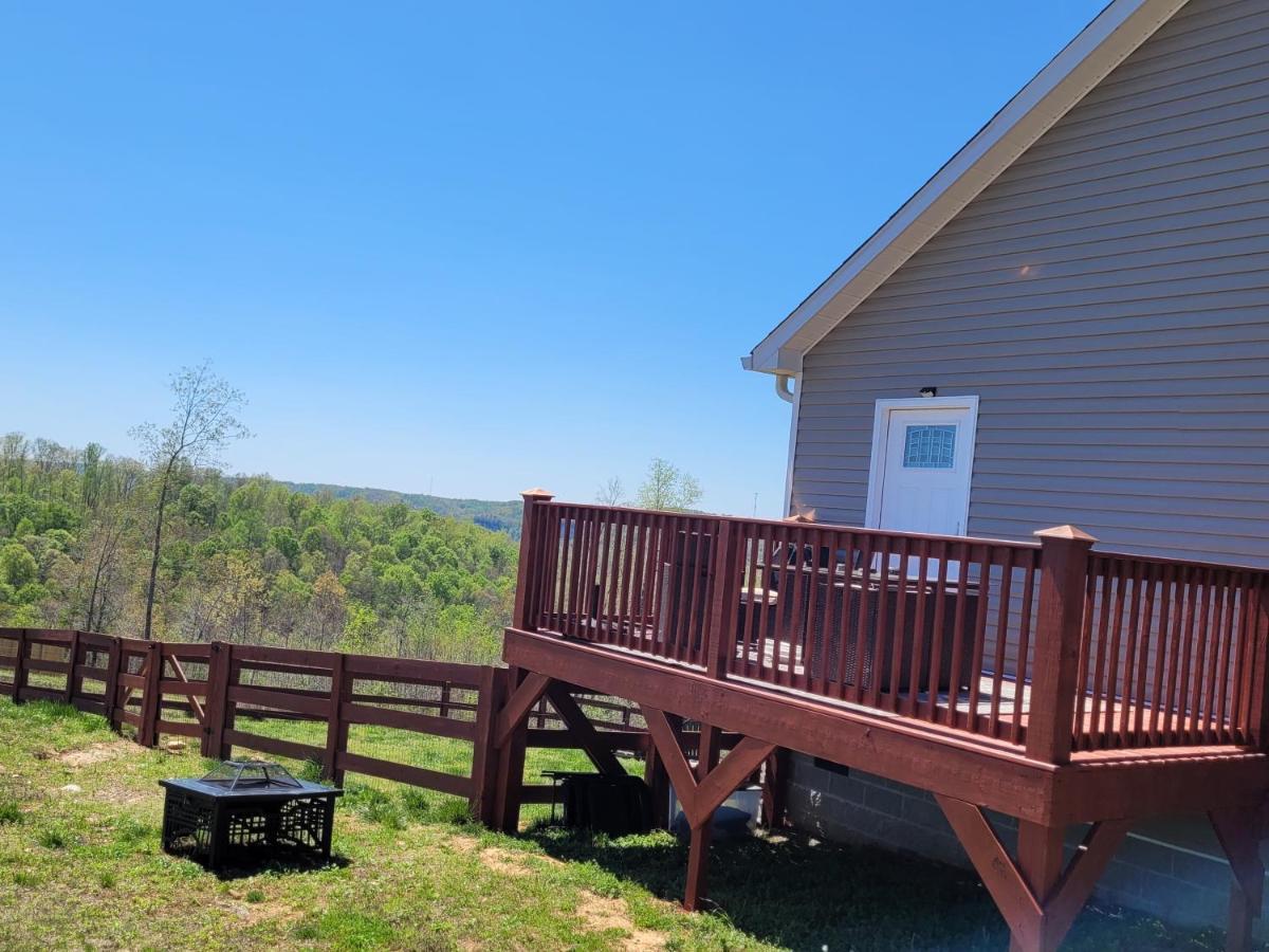 Great Little Guest Suite With Private Entry & Deck! Pet Friendly & 30 Mins To Nashville! Ashland City Exteriör bild