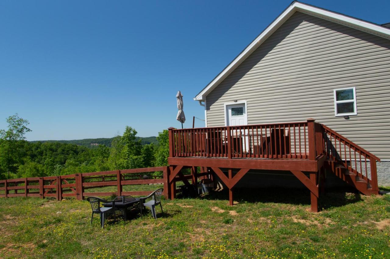 Great Little Guest Suite With Private Entry & Deck! Pet Friendly & 30 Mins To Nashville! Ashland City Exteriör bild